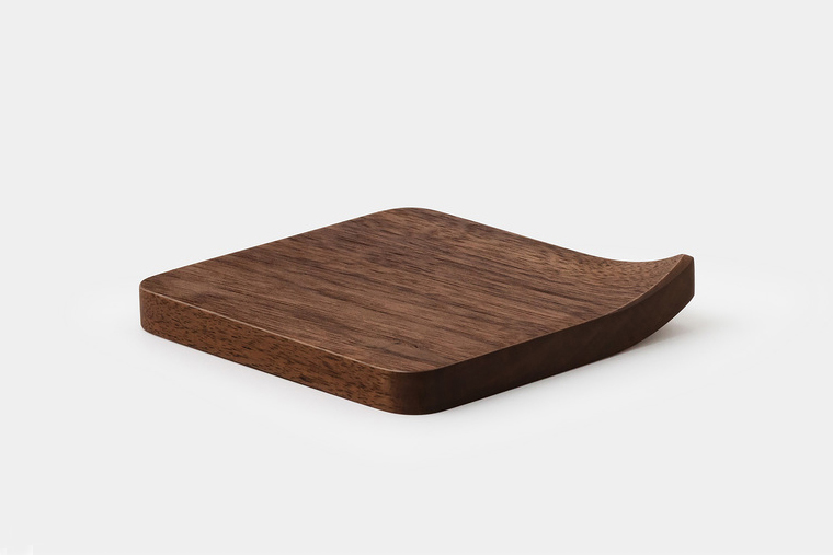 mogu-kagu-coaster-walnut