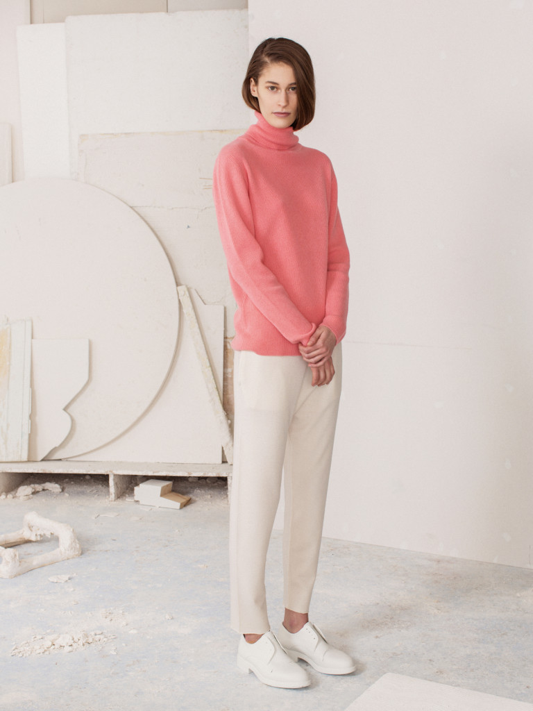 Arela | Finnish fashion brand | Cashmere knits & cotton jersey