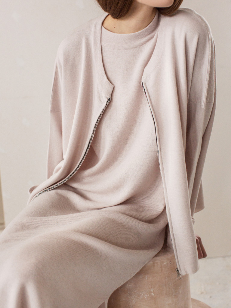 Arela | Finnish fashion brand | Cashmere knits & cotton jersey