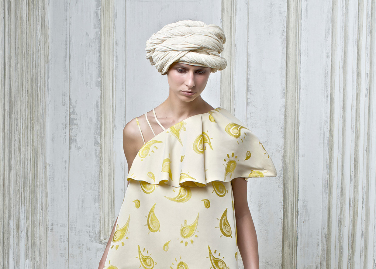 russian dress designer YANINA COUTURE