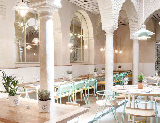El Pintón Restaurant in Seville, Spain | Restaurant Interior Design by Lucas y Hernández-Gil Arquitectos