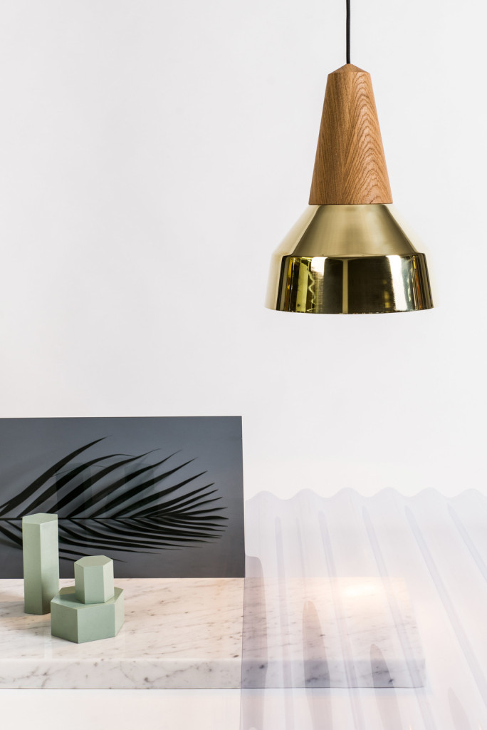 Schneid Design Studio – Eikon Lamp in Gold