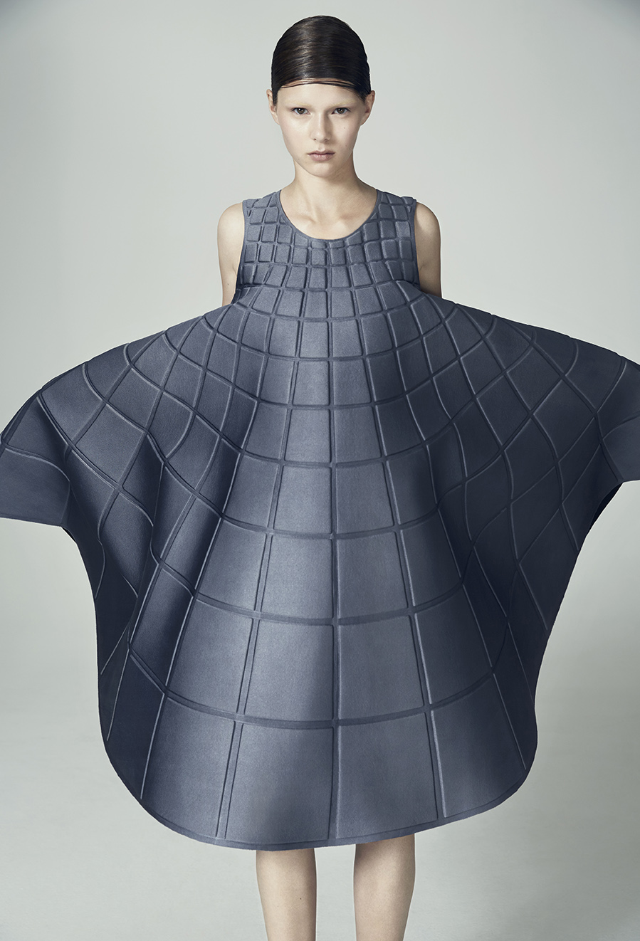 Matilda Norberg | Sculptural Knitwear Design