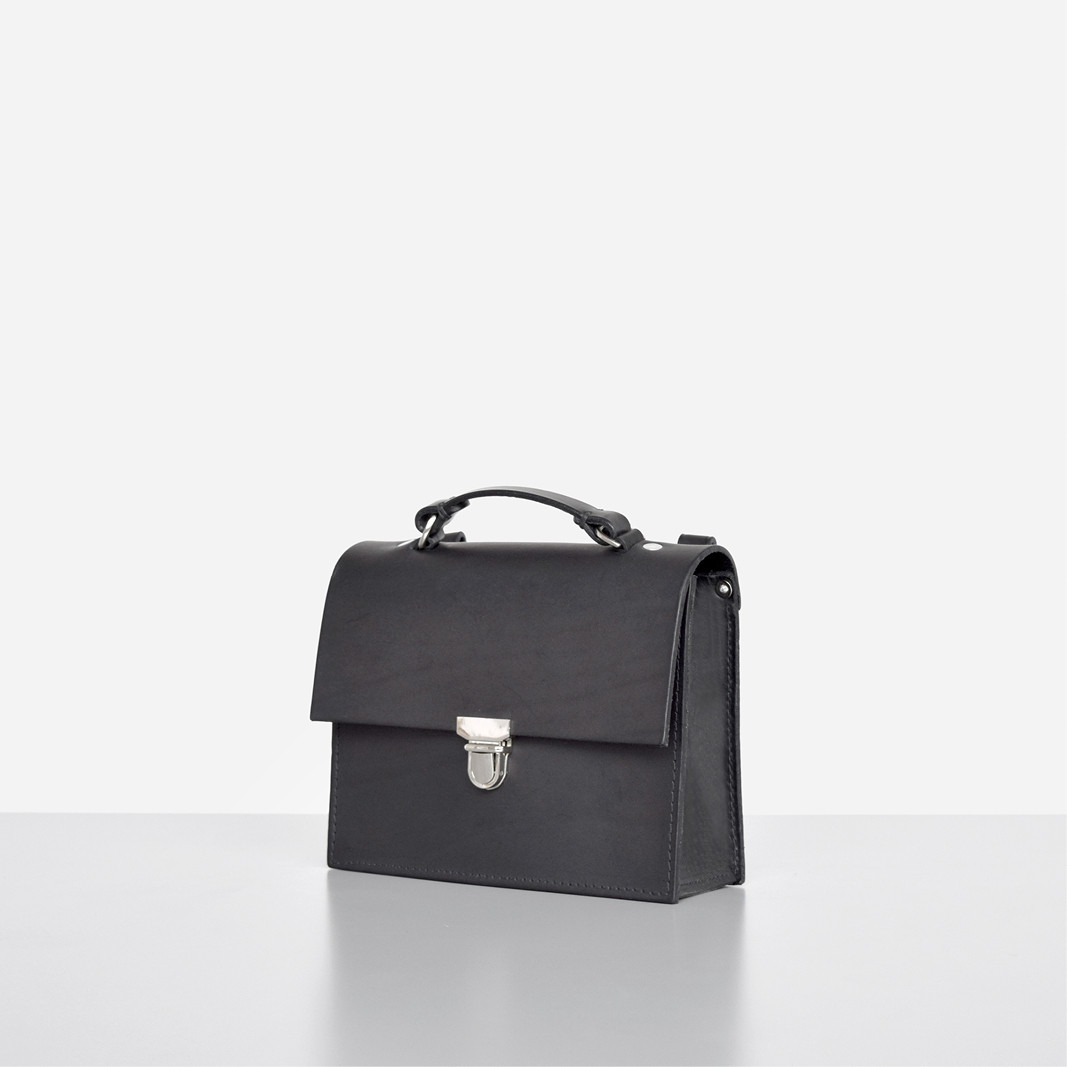 Minimalistic British shoulder bag by Alfie Douglas