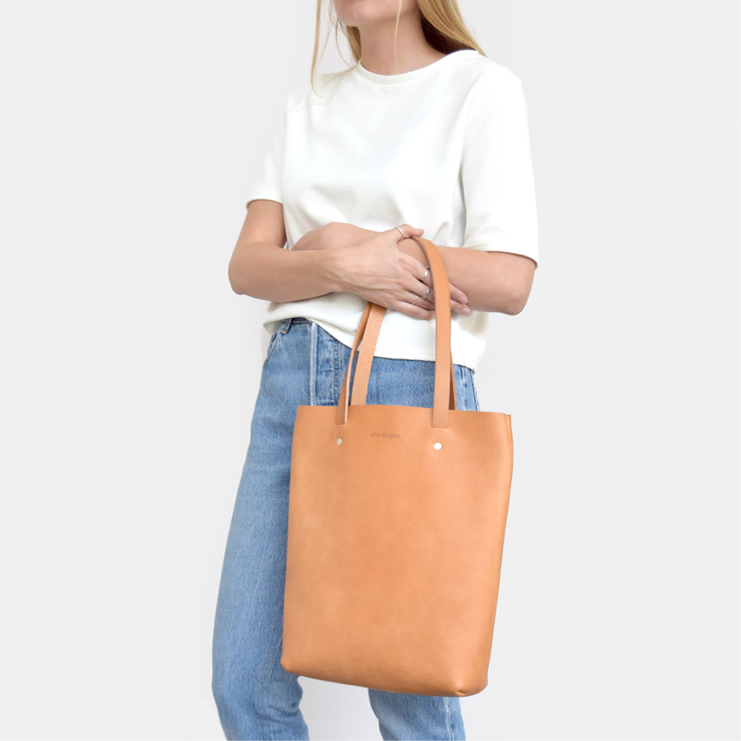 Minimalistic British leather tote by Alfie Douglas