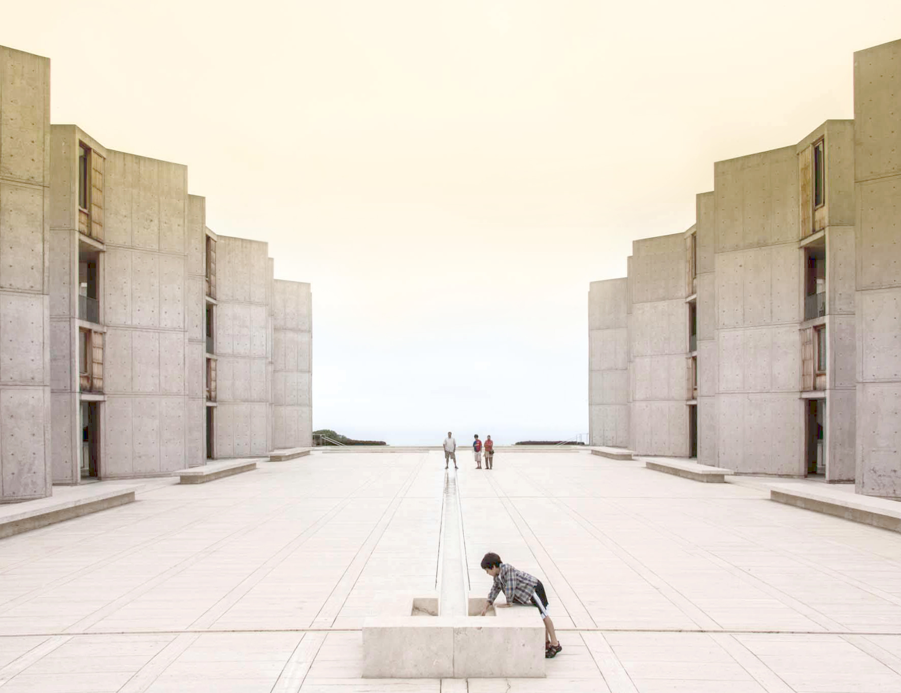 Salk Institute by Louis Kahn - Sarah Le Donne Blog