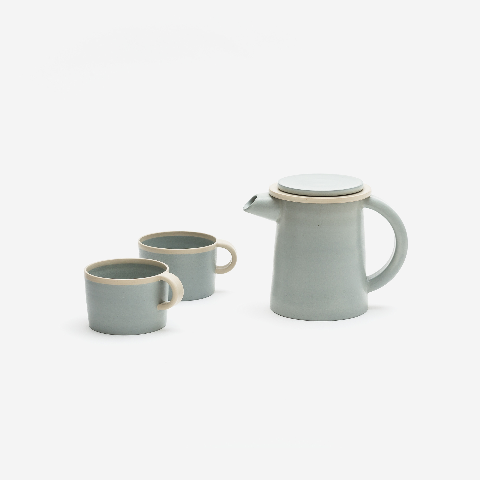 Helene Morbu | Tea Pot & Mugs | BON Ceramics