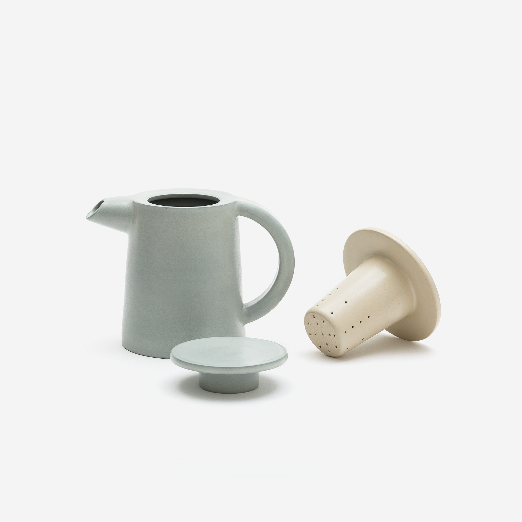 Helene Morbu | Tea Pot Detail | BON Ceramics