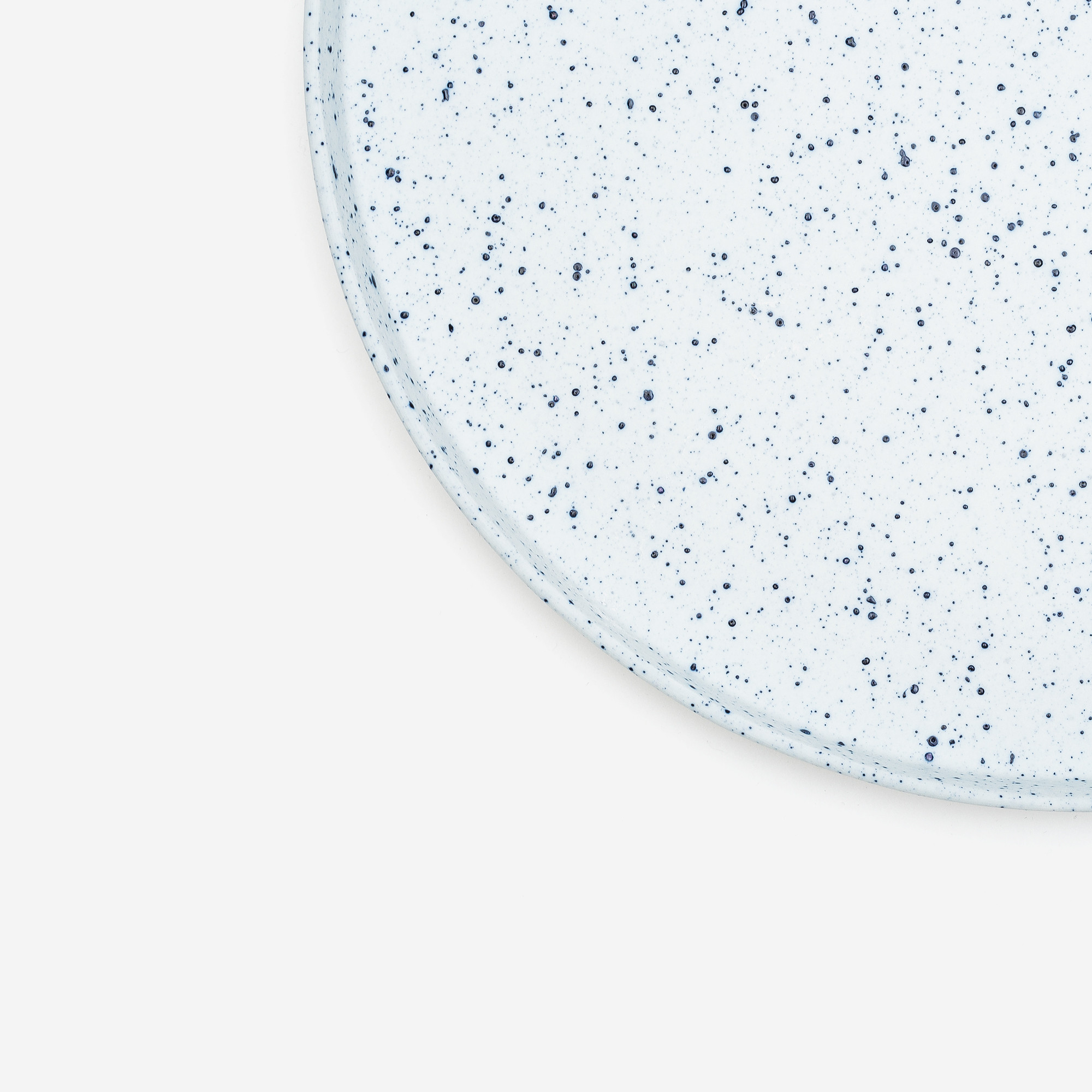 De Intuitiefabriek | Modern ceramic plate with sprinkles